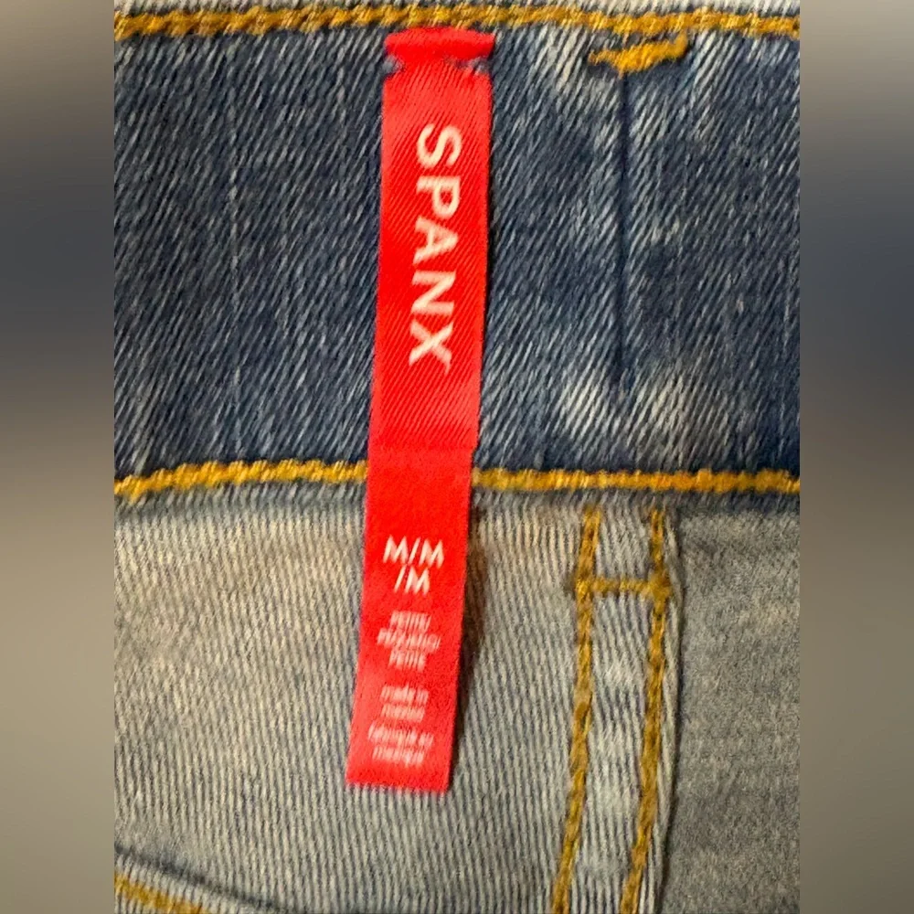 SPANX Seamed Front Wide-Leg Pull On Jeans Petite Medium in Vintage Indigo NWT